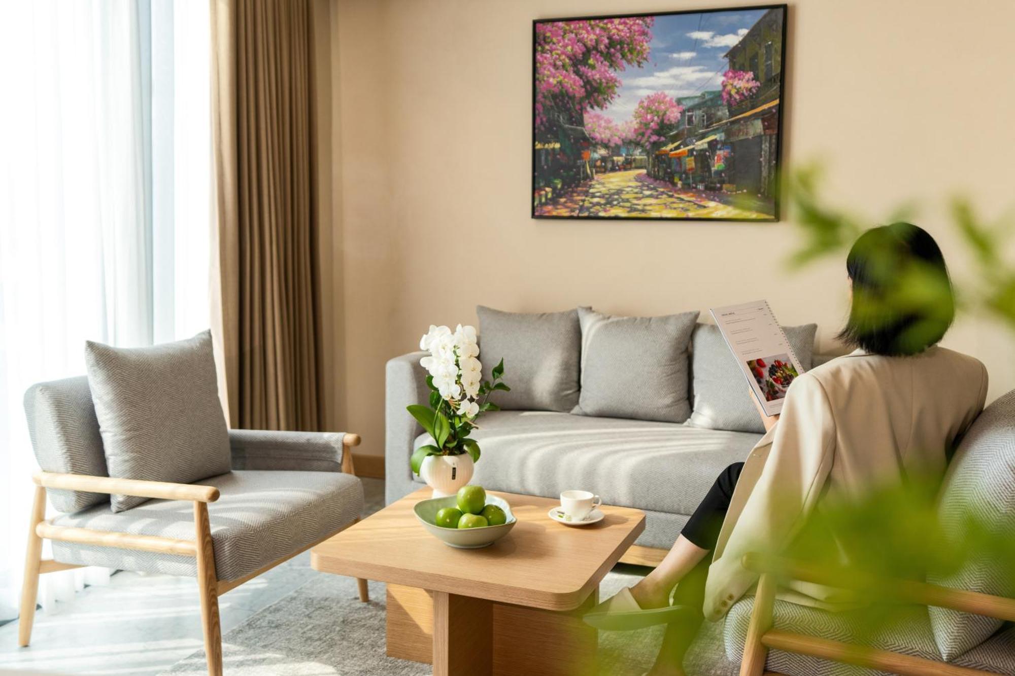 The Five Suites Lilas Ханой Экстерьер фото